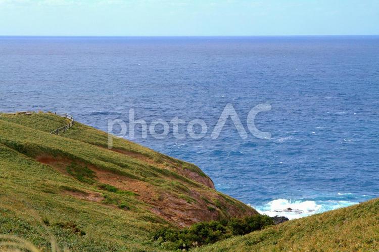 海と白波と岬の先端 風景,浜辺,夏の写真素材