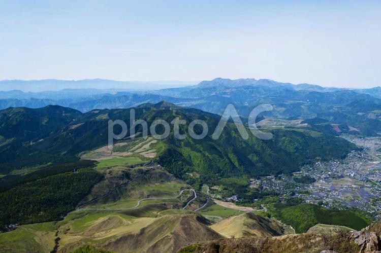 5月大分県由布岳を登山 5月,大分県,由布岳の写真素材