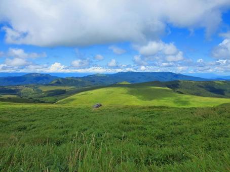 車山高原の山頂からの八島ヶ原湿原方面 車山,山頂,八島ヶ原湿原の写真素材