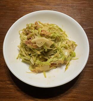 R7.12.04　キャベツサラダ 夕食,キャベツ,サラダの写真素材