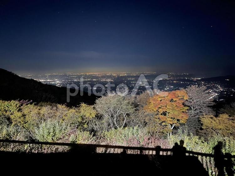 夜の山頂から見た景色 山,山の景色,山頂の写真素材