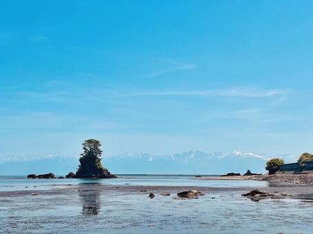 Amaharashi Beach, Toyama Prefecture, JPG Amaharashi Beach, Toyama Prefecture, JPG