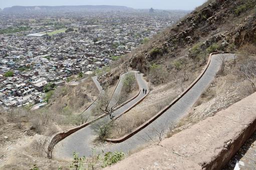 インド ジャイプル 城砦の山道 インド ジャイプル 城砦の山道 海外,インド,旅行の写真素材