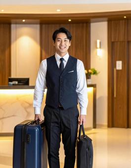 働く人・ホテルマン・お荷物お運びします 働く人・ホテルマン・お荷物お運びしますの写真