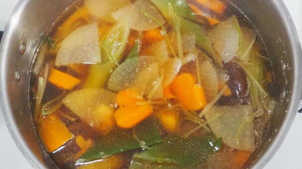 お雑煮・自家製正月料理（作る） 正月料理,お雑煮,炊事の写真素材