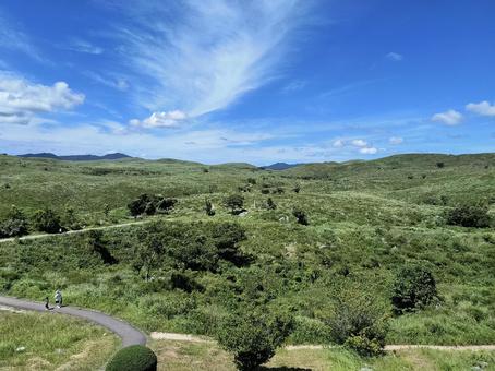 秋吉台の風景 山口県,美祢市,カルスト台地の写真素材