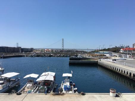 瀬戸内海と明石海峡大橋 瀬戸内海と明石海峡大橋 明石,瀬戸内海,海の写真素材