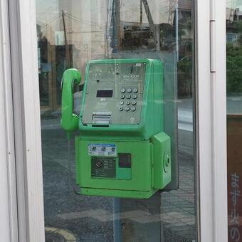 公衆電話 公衆電話,電話ボックス,電話の写真素材