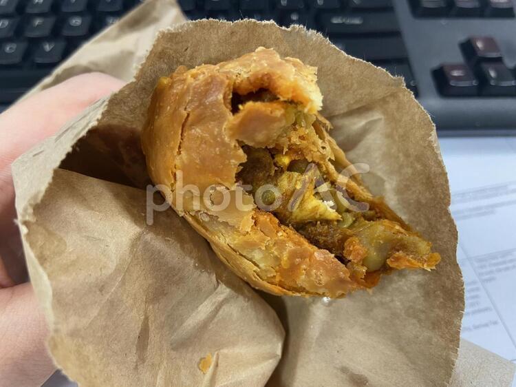 カレーパフ(シンガポールのスナック) シンガポール,東南アジア,アジアの写真素材