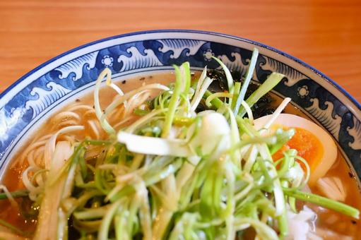 ラーメン店のとんこつ味噌ネギラーメン ラーメン店のとんこつ味噌ネギラーメン ラーメン,ネギ,とんこつの写真素材