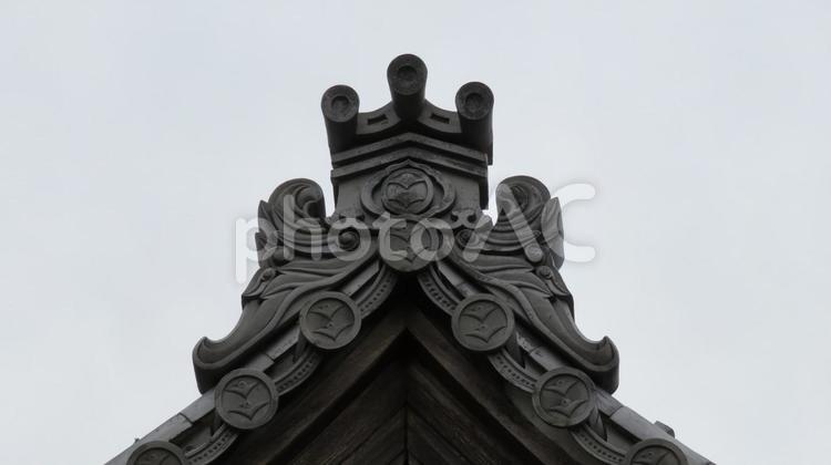 下社城跡　城跡に建つ明徳寺の本堂　屋根 下社城,柴田勝家,誕生地の写真素材