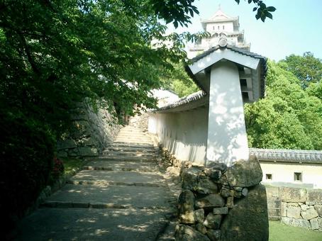 Himeji Cast is an uphill heading to the gate of Himeji, himeji castle, himeji, JPG