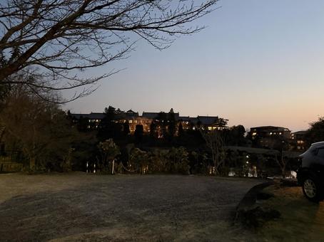 黄昏時の奈良ホテル 黄昏時の奈良ホテルの写真