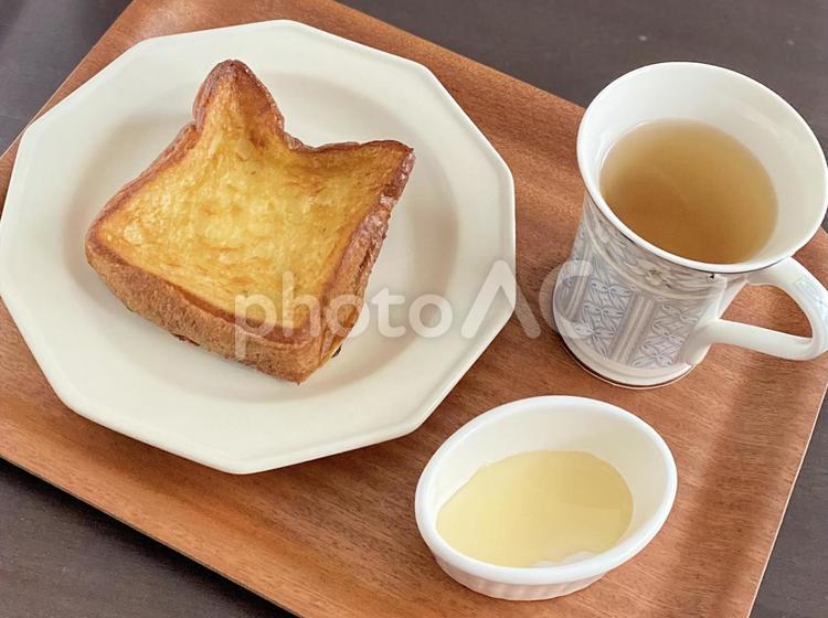 食パンのフレンチトースト　ティータイム　朝食 フレンチトースト,デザート,カフェの写真素材