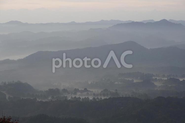 早朝の山頂からの風景 山頂,山,絶景の写真素材