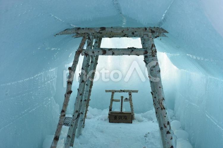支笏湖氷濤神社 氷濤神社,氷濤まつり,氷の美術館の写真素材
