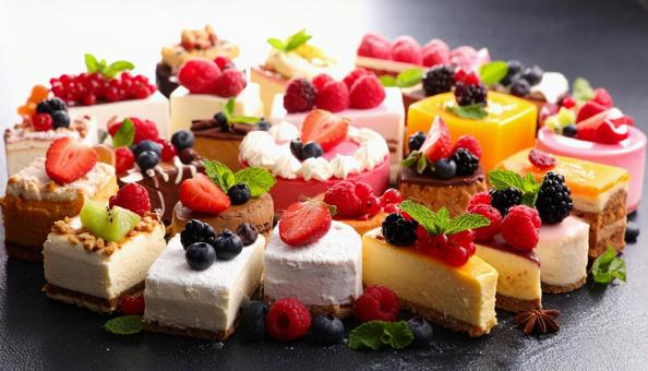 華やかに並ぶケーキの彩り 華やかに並ぶケーキの彩りの写真