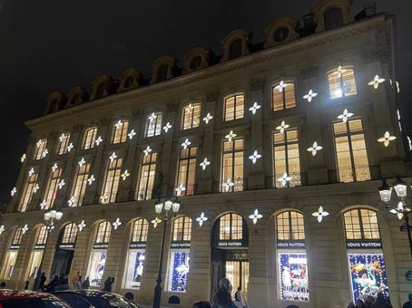 LOUIS VUITTONクリスマス装飾 louis,vuitton,louisvuittonの写真素材