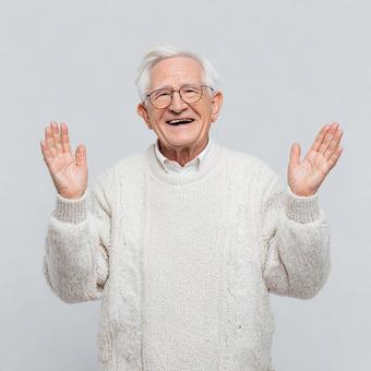 白い背景で喜びに満ちた表情のシニア男性 白い背景で喜びに満ちた表情のシニア男性の写真