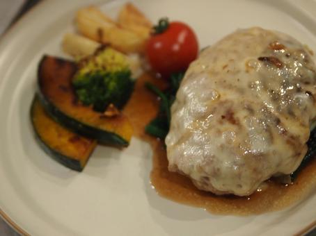 チーズハンバーグ チーズ,ハンバーグ,レストランの写真素材