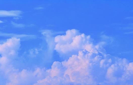 空画像・背景素材/夏の空雲・入道雲 空画像・背景素材/夏の空雲・入道雲の写真