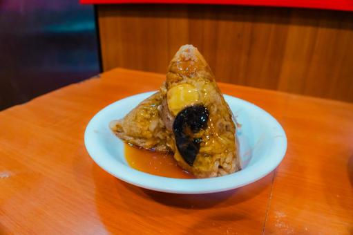 【台湾】台北西門のグルメちまき肉粽 【台湾】台北西門のグルメちまき肉粽 ちまき,肉粽,台湾の写真素材