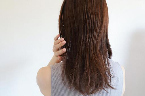 髪の毛を触る女性 ヘアケア 髪の毛を触る女性 ヘアケア 女性,髪の毛,髪を触るの写真素材