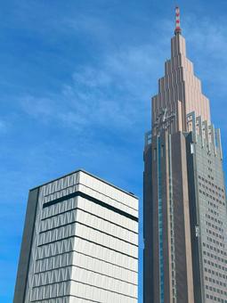 NTTドコモ代々木ビル NTTドコモ代々木ビル nttドコモ代々木ビル,ドコモタワー,タワービルの写真素材