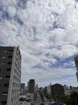 ビル街と道路を見下ろす都市景観 ビル街と道路を見下ろす都市景観の写真