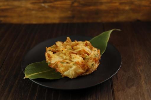 かき揚げ揚げ物盛り付け かき揚げ揚げ物盛り付け かき揚げ,揚げ物,天ぷらの写真素材