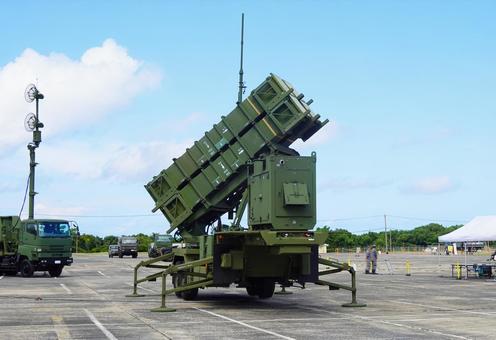 ペトリオットの発射機とアンテナ ペトリオットの発射機とアンテナ 地対空誘導弾,ペトリオット,pacー3の写真素材