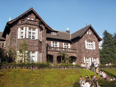 旧古河庭園の洋館と秋バラ 旧古河庭園の洋館と秋バラ 旧古河庭園,古河庭園,洋館の写真素材
