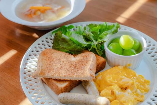 洋風モーニングの朝食 洋風モーニングの朝食 朝食,洋食,トーストの写真素材