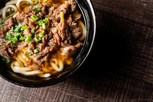 肉うどんのアップの写真 うどん,肉うどん,あたたかいの写真素材