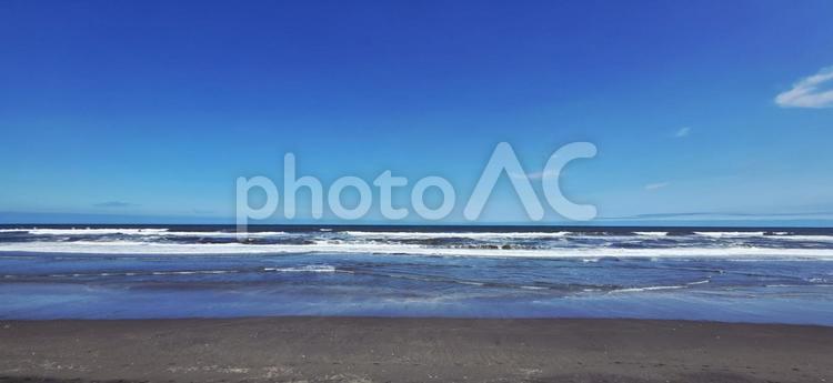 青い海と青い空 青い海,青い空,砂浜の写真素材