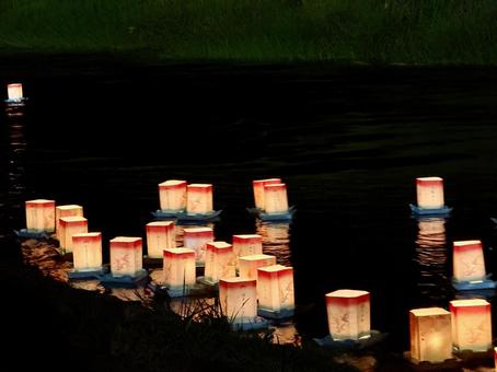 永平寺町大灯籠流しの一幕 灯籠,灯ろう,ろうそくの写真素材