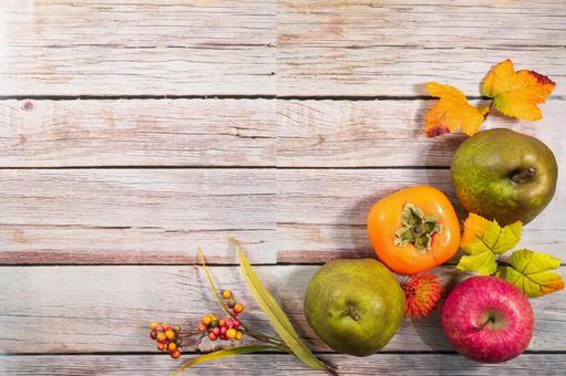 秋の味覚ディスプレイ　洋ナシ・リンゴ・柿 果実,林檎,りんごの写真素材