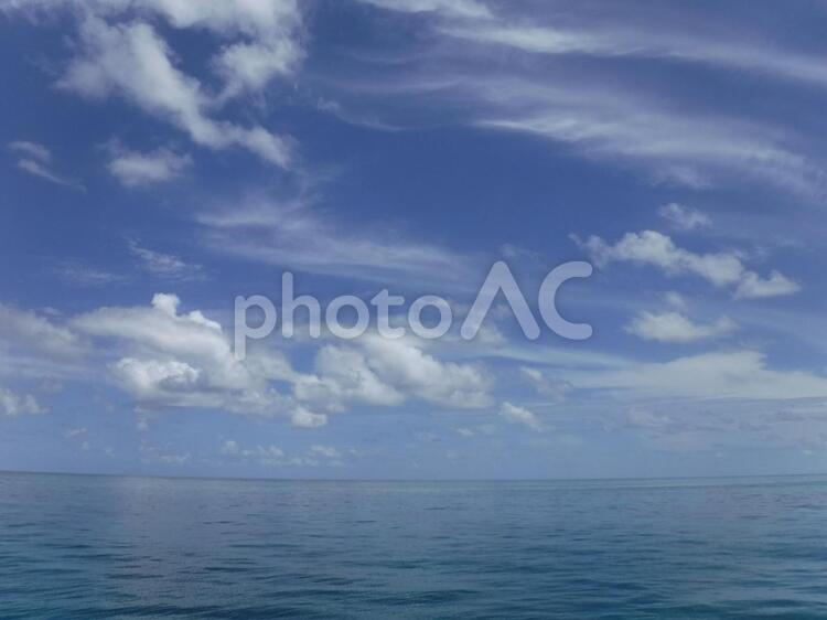 オーストラリア　グレートバリアリーフ　海と空　3 海,海水,水の写真素材