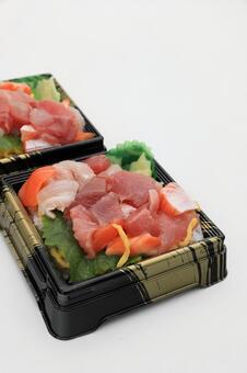 ばらちらし丼（魚屋さんの鮨） ばらちらし丼,鮨,ちらし鮨の写真素材