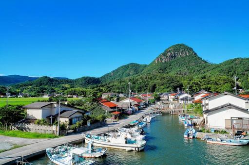 隠岐の島の都万港 隠岐の島の都万港 隠岐,都万,都万港の写真素材