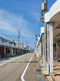 氷見まんがロード 氷見まんがロード まんがロード,商店街,道路の写真素材