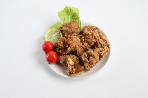 唐揚げと野菜の盛り合わせ 唐揚げと野菜の盛り合わせ 唐揚げ,鶏肉,揚げ物の写真素材