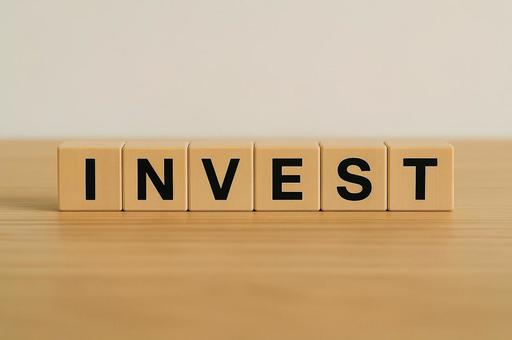 【単語ブロック】INVEST 【単語ブロック】INVESTの写真