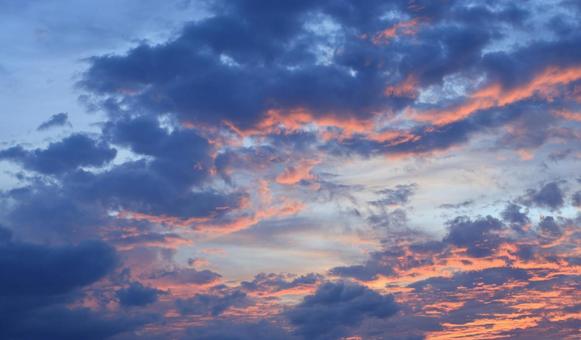 夕暮れの空 夕暮れの空の写真