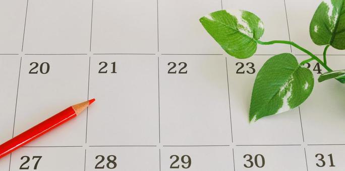 カレンダーと赤鉛筆 スケジュール シフト カレンダーと赤鉛筆 スケジュール シフト ビジネス,カレンダー,予定の写真素材