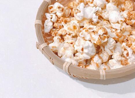 ポップコーン ポップコーン,サクサク感,芳ばしいの写真素材