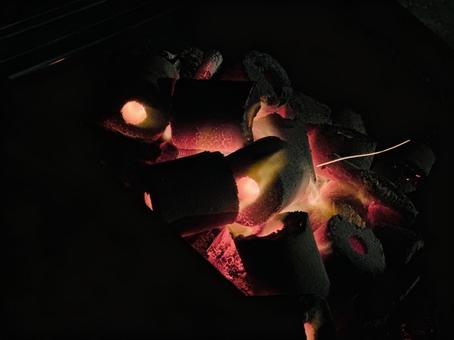 チルタイム チルタイム 炭,炭火,炭火焼きの写真素材
