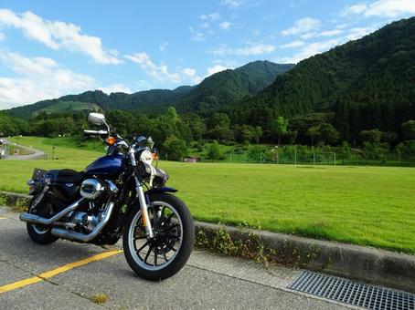 山麓の公園へツーリング バイク,オートバイ,バイクツーリングの写真素材