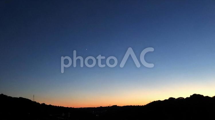 雲一つない美しい夕暮れ 夕暮れ,風景,日没の写真素材