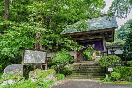 那珂川町 龍澤山乾徳寺 山門(栃木) 那珂川町 龍澤山乾徳寺 山門(栃木) 那珂川町,龍澤山,乾徳寺の写真素材